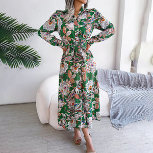 Vintage geblümtes Hemdkleid mit Revers