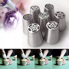 Laden Sie das Bild in den Galerie-Viewer, Tortendekor Paspelset