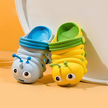 Laden Sie das Bild in den Galerie-Viewer, Raupenlochschuhe für Kinder