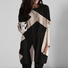 Laden Sie das Bild in den Galerie-Viewer, Pullover mit kontrastierendem geometrischem Muster