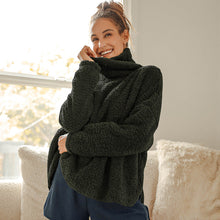 Laden Sie das Bild in den Galerie-Viewer, Lässiger Rollkragenpullover aus Plüsch