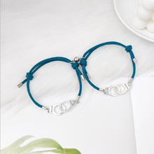 Laden Sie das Bild in den Galerie-Viewer, Handschellen Armband