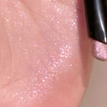 Laden Sie das Bild in den Galerie-Viewer, Funkelnder Lidschattenstift