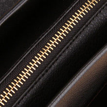 Laden Sie das Bild in den Galerie-Viewer, Klassische Umhängetasche mit mehreren Taschen