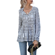 Laden Sie das Bild in den Galerie-Viewer, Langärmliges Bedrucktes Damenhemd mit V-Ausschnitt und Fransen