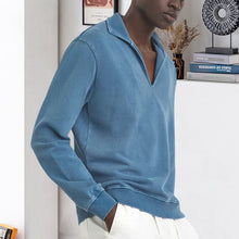 Laden Sie das Bild in den Galerie-Viewer, Vorverkauf für 10 Tage - Poloshirt mit Revers