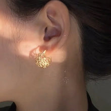 Laden Sie das Bild in den Galerie-Viewer, Stilvolle und luxuriöse Ohrringe