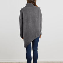Laden Sie das Bild in den Galerie-Viewer, Unregelmäßiger Rollkragenpullover