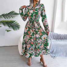 Laden Sie das Bild in den Galerie-Viewer, Vintage geblümtes Hemdkleid mit Revers