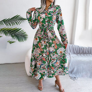 Vintage geblümtes Hemdkleid mit Revers