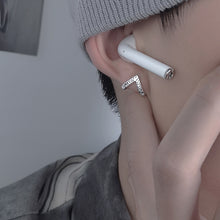 Laden Sie das Bild in den Galerie-Viewer, Modische Ohrstecker für Herren