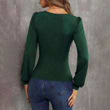 Laden Sie das Bild in den Galerie-Viewer, Schlanker Strickpullover mit Luftballonärmeln