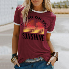 Laden Sie das Bild in den Galerie-Viewer, Sommer-Kokosnuss-T-Shirt