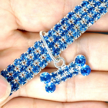 Laden Sie das Bild in den Galerie-Viewer, Süße Kristall Hundehalskette