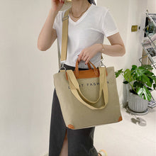 Laden Sie das Bild in den Galerie-Viewer, Klassische Segeltuchtasche