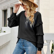 Laden Sie das Bild in den Galerie-Viewer, Lockeres T-Shirt mit V-Ausschnitt und Waffelmuster