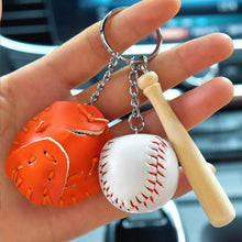 Laden Sie das Bild in den Galerie-Viewer, Mini Baseball-Schlüsselanhänger