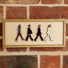 Laden Sie das Bild in den Galerie-Viewer, Gerahmtes Abbey Road-Porträt der Beatles