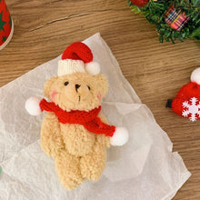 Laden Sie das Bild in den Galerie-Viewer, Schal Bär Ornament