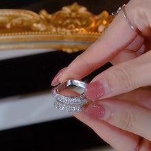 Laden Sie das Bild in den Galerie-Viewer, Offener quadratischer Diamantring