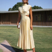 Laden Sie das Bild in den Galerie-Viewer, Ausschnitt an der Taille Urlaubs-Midikleid