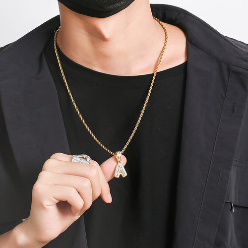 Hip-Hop Halskette Mit Glänzenden Diamanten