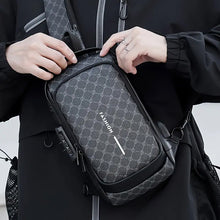 Laden Sie das Bild in den Galerie-Viewer, Trendige Brusttasche für Herren