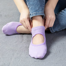 Laden Sie das Bild in den Galerie-Viewer, Professionelle Rutschfeste Yogasocken