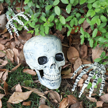 Laden Sie das Bild in den Galerie-Viewer, Garten Halloween Totenkopf Dekoration