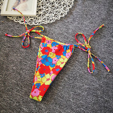 Laden Sie das Bild in den Galerie-Viewer, Neuer Sexy Strand-Bikini Mit Blumenmuster