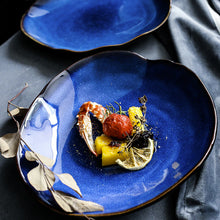 Laden Sie das Bild in den Galerie-Viewer, Ozeanwellen Dunkelblaue Platte