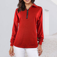 Laden Sie das Bild in den Galerie-Viewer, T-Shirt mit Revers und Reißverschluss