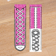 Laden Sie das Bild in den Galerie-Viewer, Lustige Socken mit Schnürsenkelaufdruck