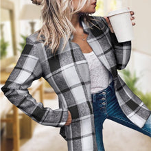 Laden Sie das Bild in den Galerie-Viewer, Trendiger Karierter Mantel