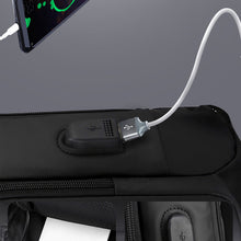 Laden Sie das Bild in den Galerie-Viewer, Multifunktionale Brusttasche für Herren mit großem Fassungsvermögen