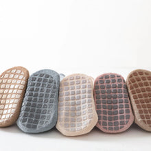 Laden Sie das Bild in den Galerie-Viewer, Herbst Winter Baby Socken Kinder Bodensocken