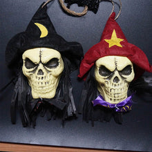 Laden Sie das Bild in den Galerie-Viewer, Halloween Requisiten – Totenkopf Anhänger