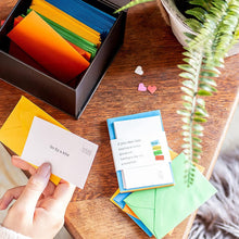 Laden Sie das Bild in den Galerie-Viewer, 52 Woche der Datteln | Schachtel mit Date-Night-Ideen