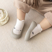 Laden Sie das Bild in den Galerie-Viewer, Rutschfeste Schuhe für Kinder