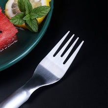 Laden Sie das Bild in den Galerie-Viewer, 2-in-1 Wassermelonenschneider aus Edelstahl