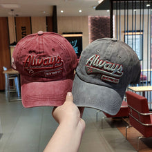 Laden Sie das Bild in den Galerie-Viewer, Modische Schirmmütze mit Buchstabenstickerei