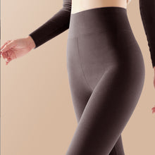 Laden Sie das Bild in den Galerie-Viewer, Thermohose mit beidseitiges Schleifenfleece und hoher Taille