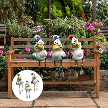 Laden Sie das Bild in den Galerie-Viewer, Hähnchen Gartendekoration aus Kunstharz
