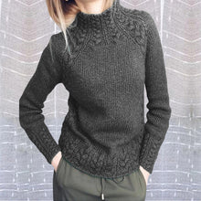 Laden Sie das Bild in den Galerie-Viewer, Rollkragenpullover