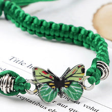Laden Sie das Bild in den Galerie-Viewer, Armband mit Schmetterlingsanhänger