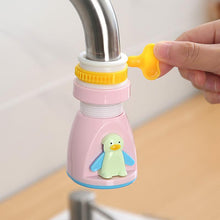Laden Sie das Bild in den Galerie-Viewer, Schwenkbarer Pinguin-Duschkopf