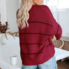 Laden Sie das Bild in den Galerie-Viewer, Gestreifte Strickjacke
