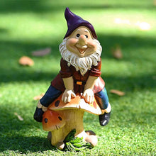 Laden Sie das Bild in den Galerie-Viewer, Kreatives Pilz-Zwerg-Gartenornament
