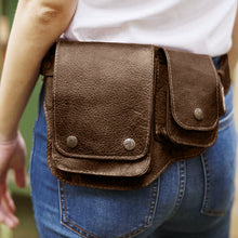 Laden Sie das Bild in den Galerie-Viewer, Vintage Gürteltasche