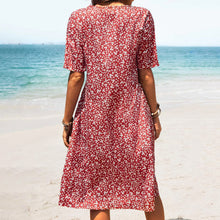 Laden Sie das Bild in den Galerie-Viewer, Blumen-Strandkleid mit Rundhalsausschnitt